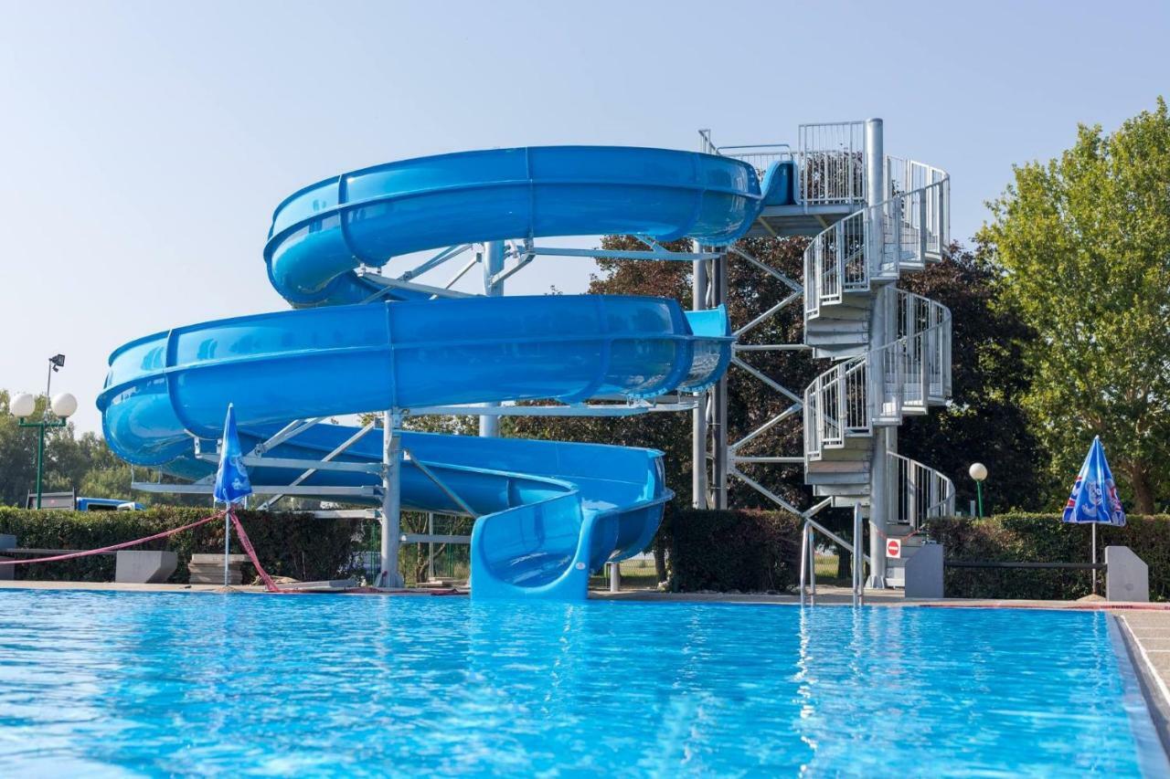 Hotel Kuca Za Odmor "Dva Srca" Ceminac Exterior foto